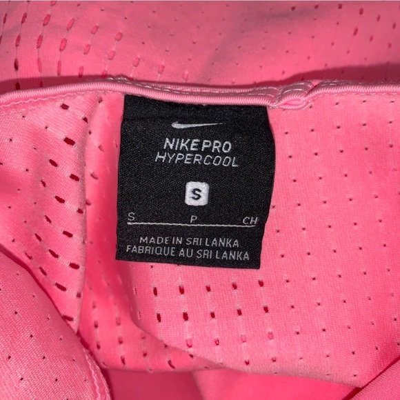 Nike Pro Hypercool Tank Top Size Small Bubble Gum Pink Breathable Mesh Cutouts - Picture 6 of 8